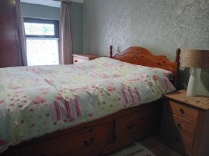 Cottage Style in Ystrad, Double room