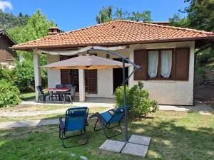 Villetta singola con giardino Cottage Ghisallo zona Bellagio - Barni