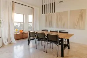 Boulder Surrounded Escape- ANOTHERdeserthouse - Pioneertown