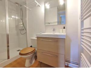 Appartements Logement a proximite des telecabines et en face du parc des thermes : Appartement 2 Chambres