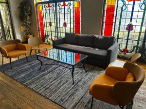 Portside Inn & suites