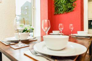 Spacious 2-Bedroom Main Door Apartment With Private Parking