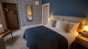 Brisbane House Hotel