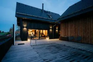 Chalupa Malá Venkovanka se saunou a bazénem - Bělý