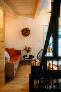 Chalupa Malá Venkovanka se saunou a bazénem