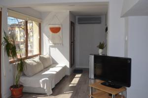 Cozy Apartment Green Terrace