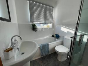 Turnstones - Seaside Home - Free Street Parking