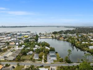 2 BR Home in St Andrews, Close to Everything