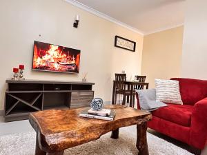 Neema Executive Suites Near Junction Mall With Balcony