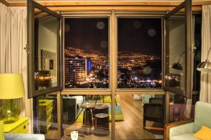 Monumental Apartment