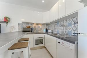 2bedroom LosGigantes Amazing View Free Parking Fibre