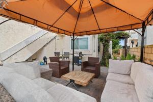 Grand Desire - Vibrant - Luxury - Beachside treat