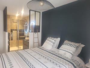 Appartements Magnifique T2 meuble au pied du port : photos des chambres