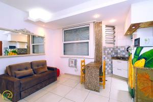 Silencioso e aconchegante studio em Copacabana