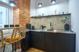 Warsaw Concierge Soho Studio