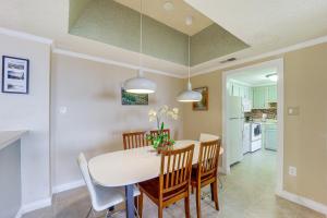 Steps to Slopes! Sugar Top Condo with Pool and Sauna