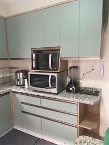 casa com piscina pertinho da praia