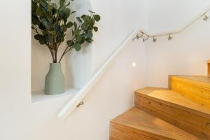 Be Local - 3 bedrooms flat in front of the Fado Museum in Alfama