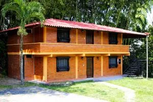 El Valle de las Cañas Gordas - La Palmilla