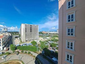 Saint Honore Executive: 6 guests, 5 beds, 2 bedrooms, 2 bathrms