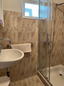 Apartments with parking space Ivan Dolac, Hvar - 22459