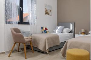 Holiday house with a parking space Drnis, Zagora - 22772