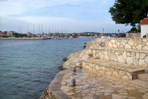 Apartments by the sea Jezera, Murter - 22632