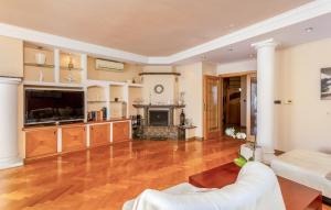 Gorgeous Apartment In Rijeka With Wifi