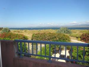 Villa au Bord du Lac avec Piscine, Climatisation et Parking Sécurisé au Barcarès - FR-1-782-34