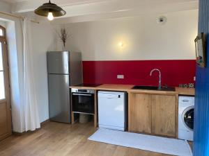 Maison rénovée avec jardin et Wi-Fi à Locmaria - FR-1-418-245