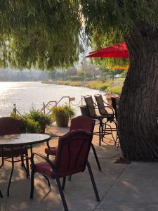 Sun Beach Motel - 2hvězdičkové hotely ve městě Osoyoos