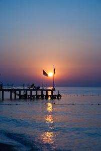 White Lilyum Hotel -Inclusive