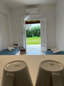 Sela’s Corfu beach home