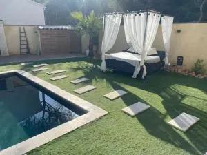 Maison dans Mas à Pujaut 10 mn d Avignon - Pujaut