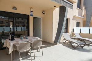 Playa Elisa Bay app 411