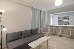 Belle Helene Luxury, Fully Reno, Athenian Riviera