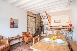 La Bicoque - Maison de pêcheur - Cour ext - 3hvězdičkové hotely ve městě Étretat