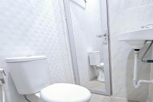 Hotel Buana Express Mitra RedDoorz