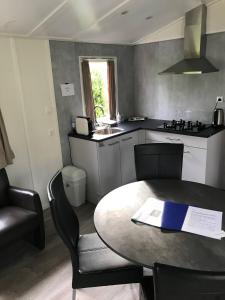 Charmante woning op rustig park met fietsen