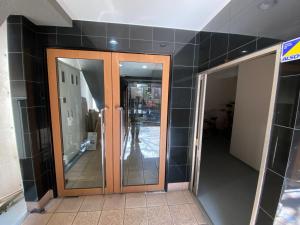 walk to JR Shibuya sta.-YoYY