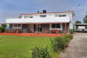 Mountain Top Holidays Home, Ooty - Bikkatti