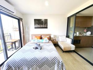 HuaHin La Casita condo Quiet, bright room with nice view Netflix vip #2