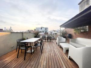 Enjoybcn Gaudi Apartments