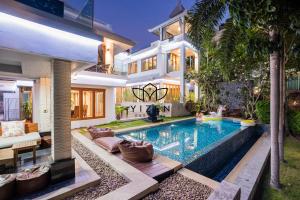 Yizen Beachfront Seaview Villa