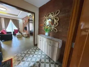 Vimala Hills BroVard Sixteen Villa - Ciherangsating