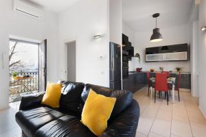 Nam House & Posto Auto