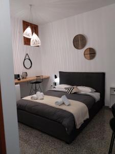 Homdwell Fine Living 2