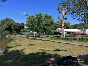 Campings Camping Onlycamp Le Petit Port : photos des chambres