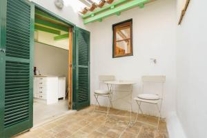 Maca Green, Adosado Centro Campanet