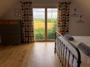 Larks Rise Annex - 法拉姆灵厄姆